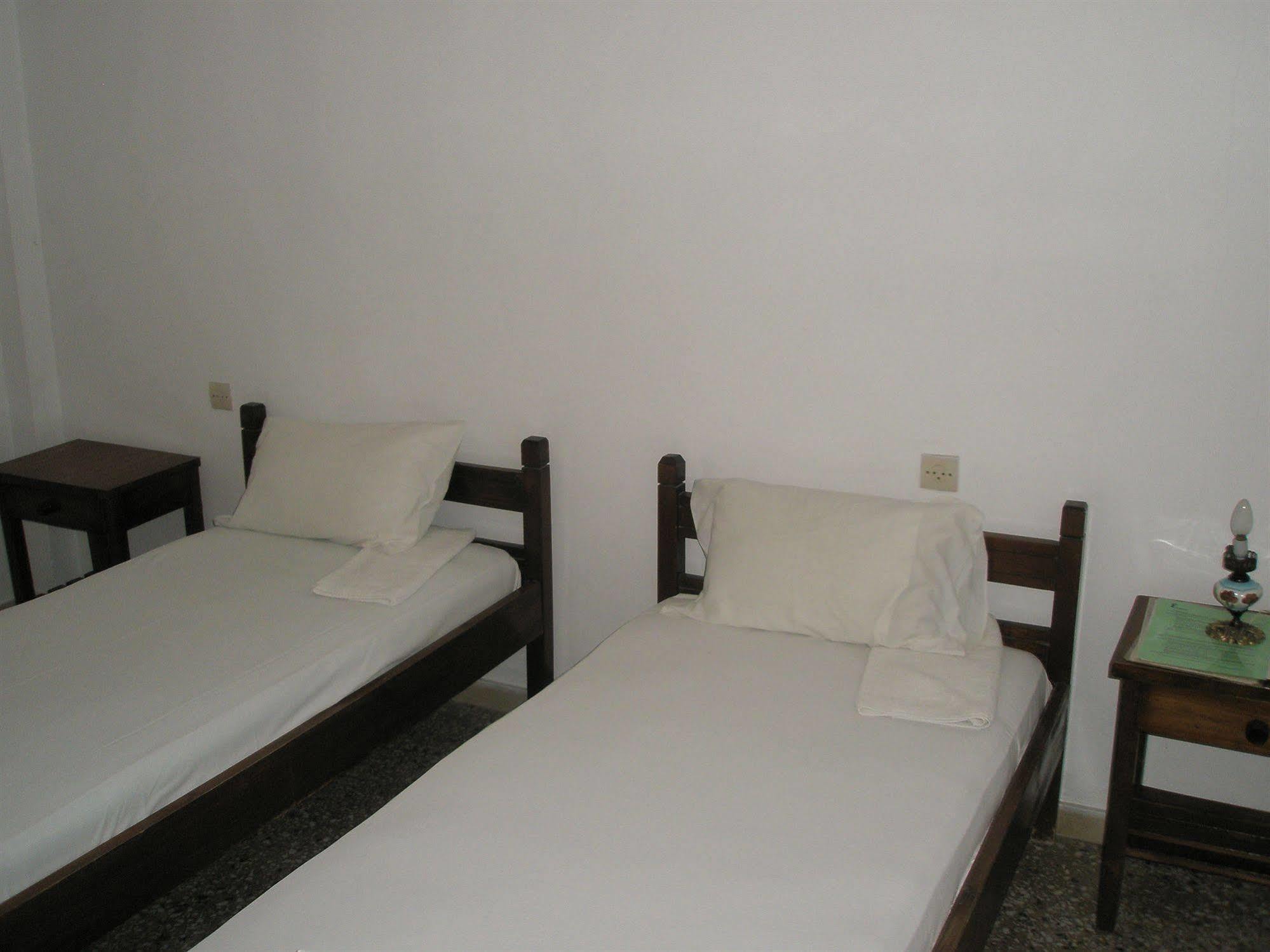 Faliraki Apartments Benitses  Dış mekan fotoğraf