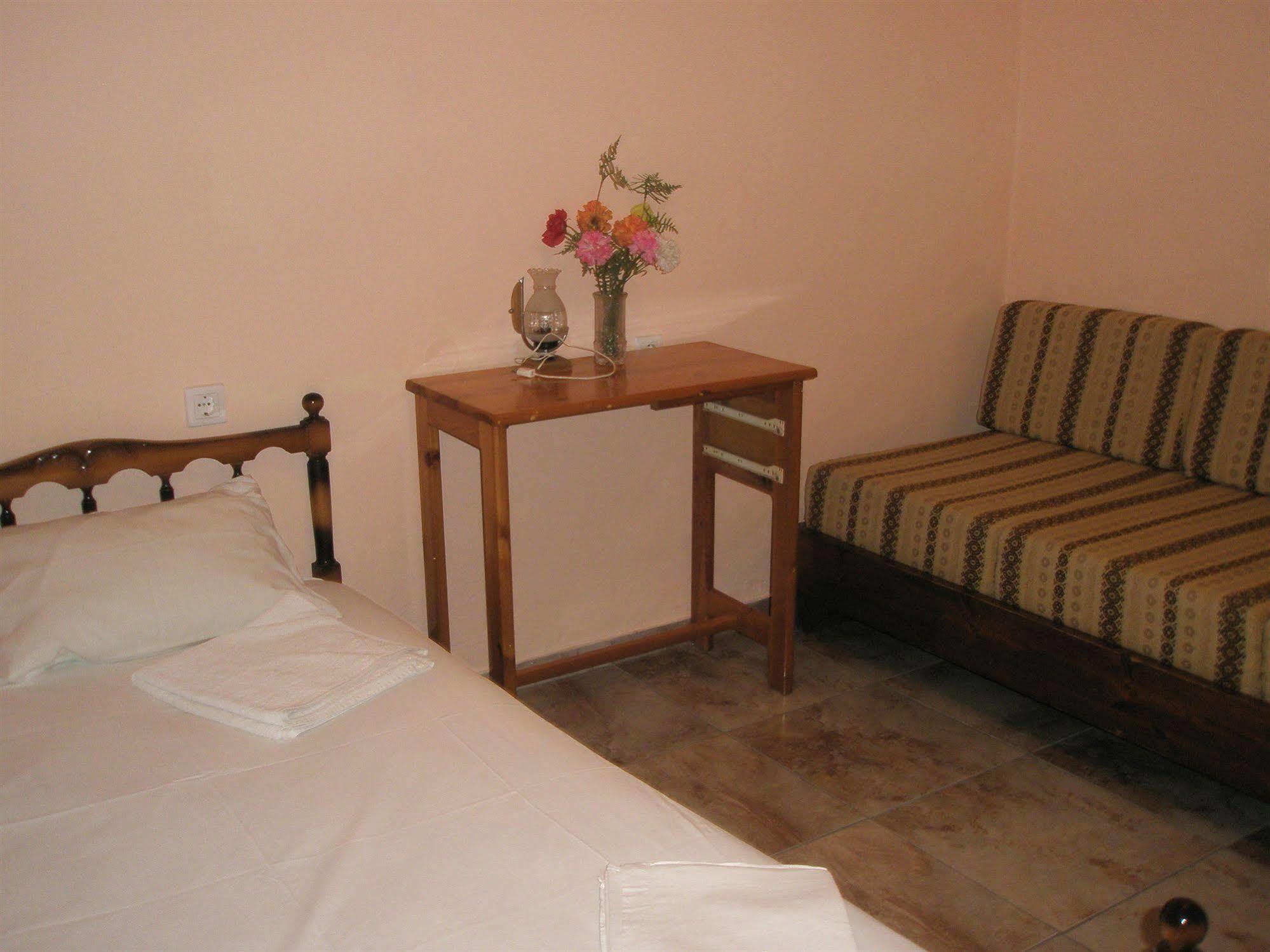 Faliraki Apartments Benitses  Dış mekan fotoğraf